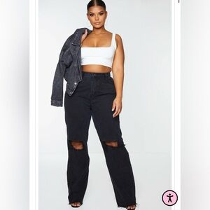 PRETTYLITTLETHING Plus Black Ripped Long Leg Straight Jeans